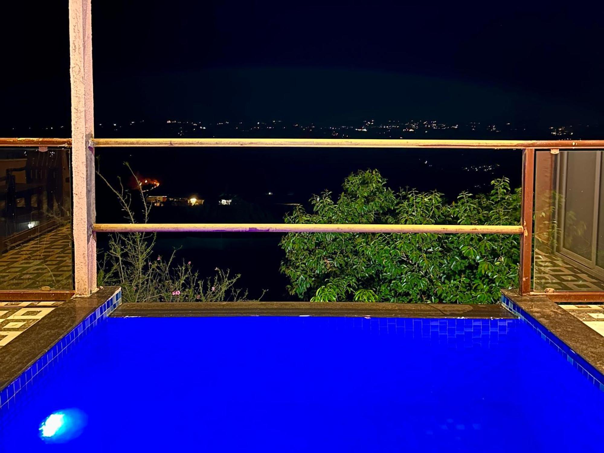 Hollywood Palace Resort Panchgani Exteriör bild